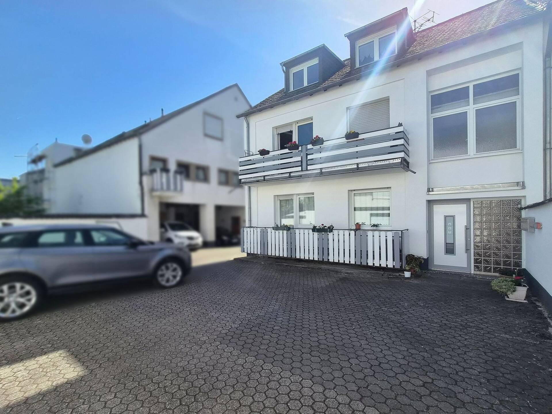 Mehrfamilienhaus in 56072 Koblenz mit 223 m² kaufen
