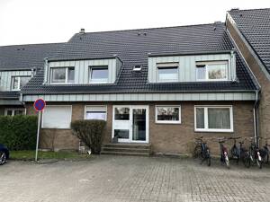 Gemütliche Wohnung mit Balkon und Garage! - Dacherneuerung Ende 2025 -