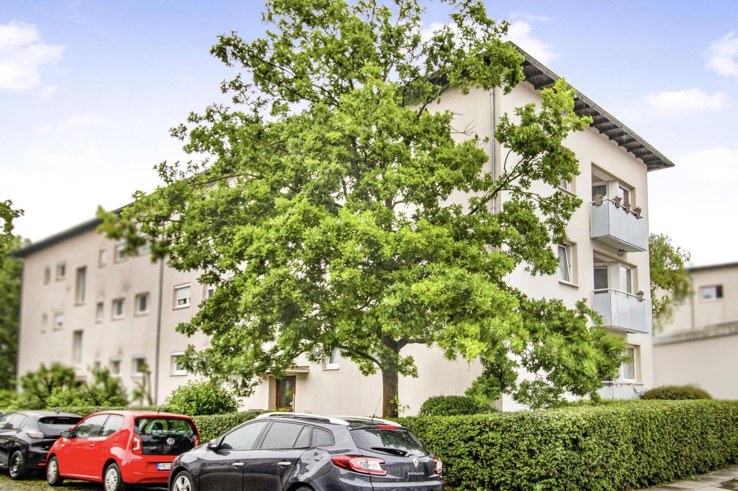 Bremen-Walle: Attraktive 3-Zimmer-Etagenwohnung mit Balkon – Bremen – Vorschaubild 2