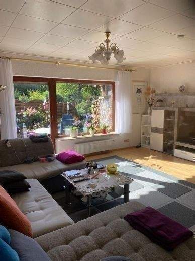 Charmantes Zweifamilienhaus in ruhiger Toplage – ideal zum Wohlfühlen und Investieren! – Bruchhausen-Vilsen – Bild 1 von 9