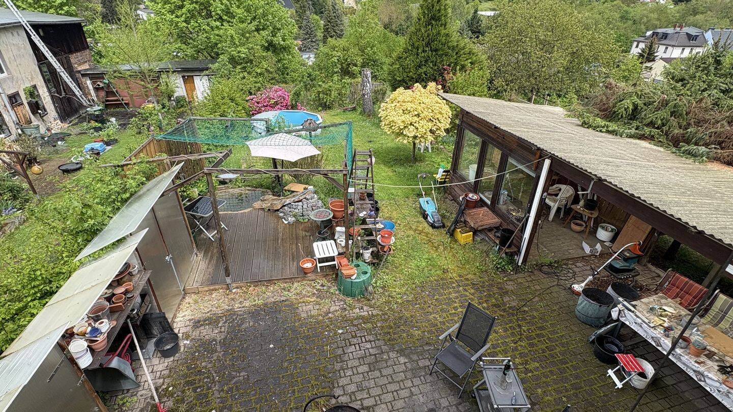Attraktives Mehrfamilienhaus mit Ausbaureserve, großzügigem Garten und nachhaltiger Energietechnik – Eisenberg – Vorschaubild 9