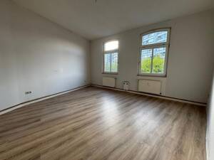 Erfurt-Krämpfervorstadt: helle Maisonettewohnung mit kurzen Wegen in die Innenstadt