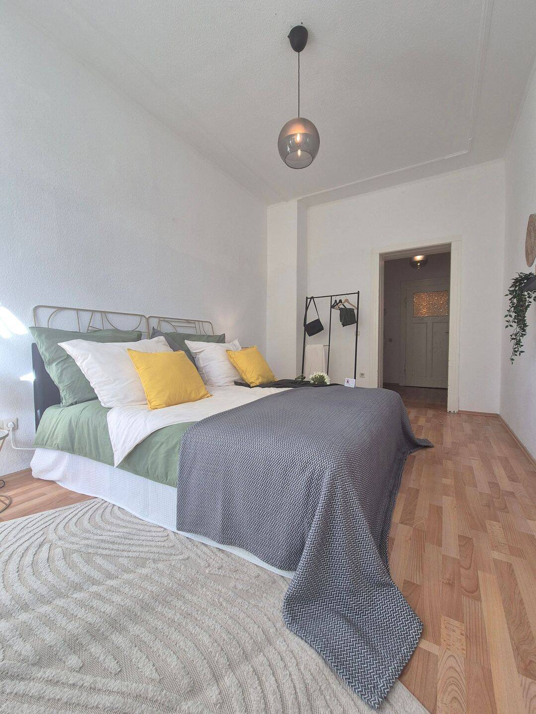 Bezugsfreie 3-Zimmer-Wohnung in Gohlis mit Balkon – Leipzig – Vorschaubild 4
