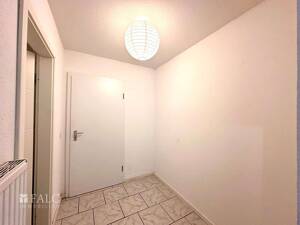 TOP: Appartement nähe UNI mit Terrasse & Tiefgarage! – 66133 Saarbrücken – Vorschaubild 4