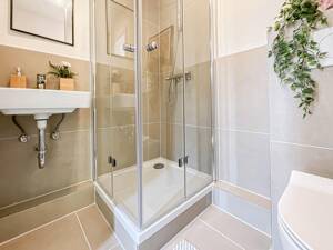 Großzügiges Wohnen mit Terrasse und Garten in Hamburg-Schnelsen – 22457 Hamburg – Vorschaubild 6