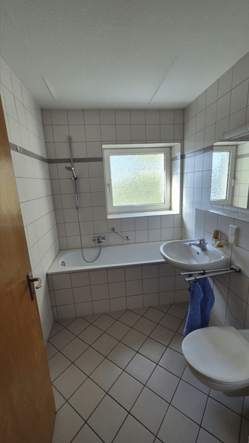 Schöne Dachgeschosswohnung im Grünen! – Hannover – Vorschaubild 2