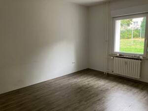 Renovierte 2-Zimmer-Wohnung wartet auf Mieter! – 45899 Gelsenkirchen – Vorschaubild 5