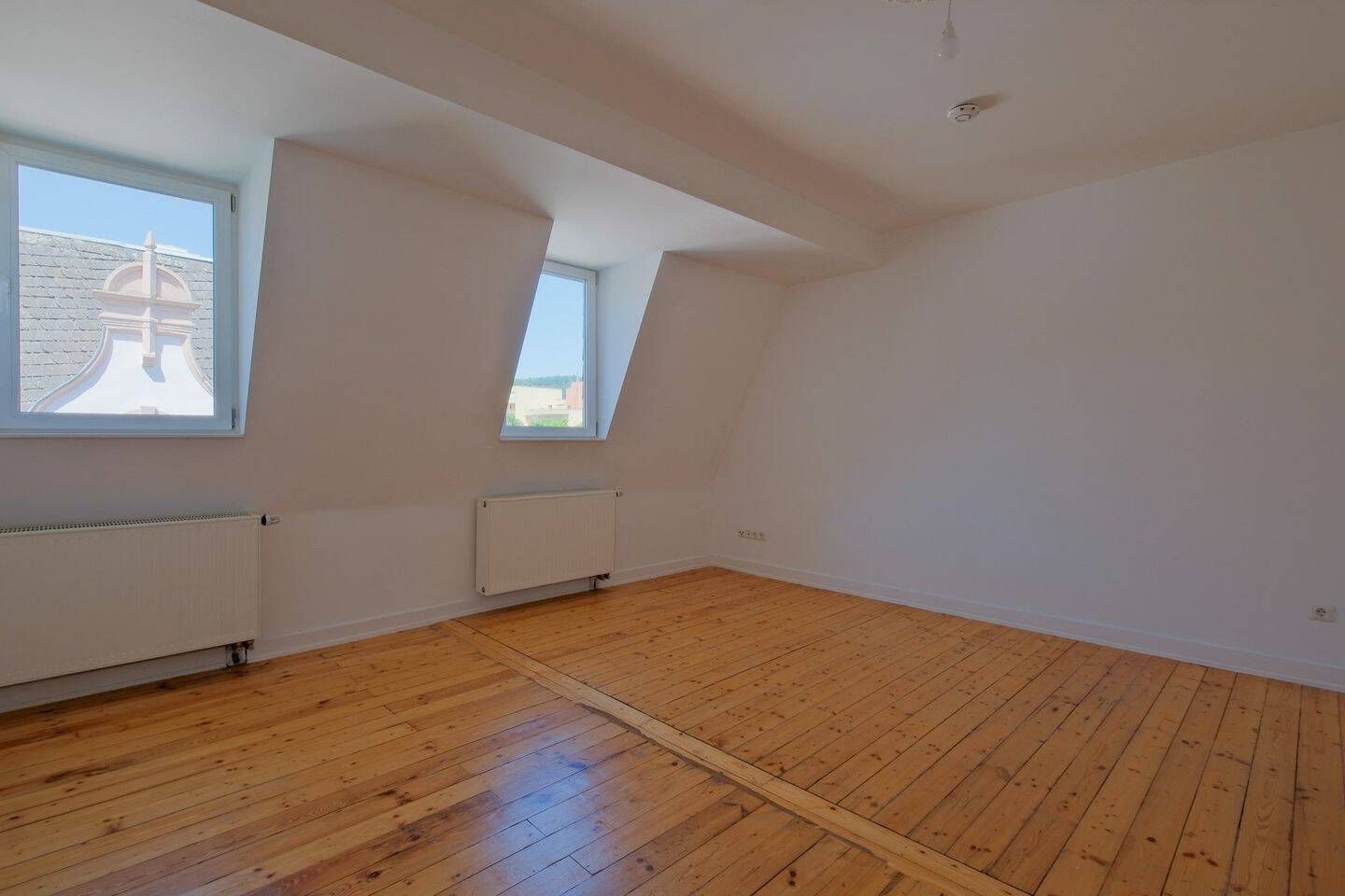Charmante Maisonette-Wohnung mit großzügiger Dachterrasse in begehrter Lage von Trier-Süd – Trier – Vorschaubild 4