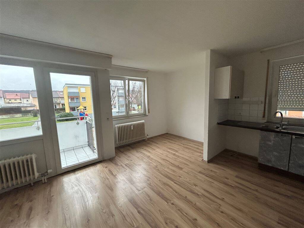 schöne 1-Zimmerwohnung mit Balkon in Weingarten zu vermieten!