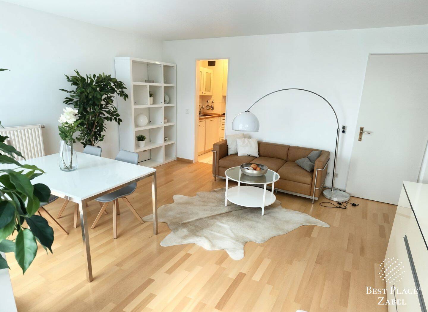Moderne 3-Zimmer-Wohnung mit herrlicher West-Terrasse, 2 Bäder und TG-Stellplatz