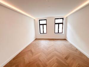 Viel Platz! + Erstbezug mit Lift + Balkon + Parkett + Fußbodenheizung + Wanne & Dusche + LED-Licht – 4177 Leipzig – Vorschaubild 7