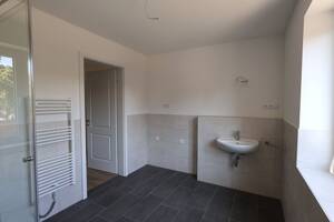 Helle 3-Zimmer-Wohnung im Erdgeschoss mit Terrasse – 23566 Lübeck – Vorschaubild 4
