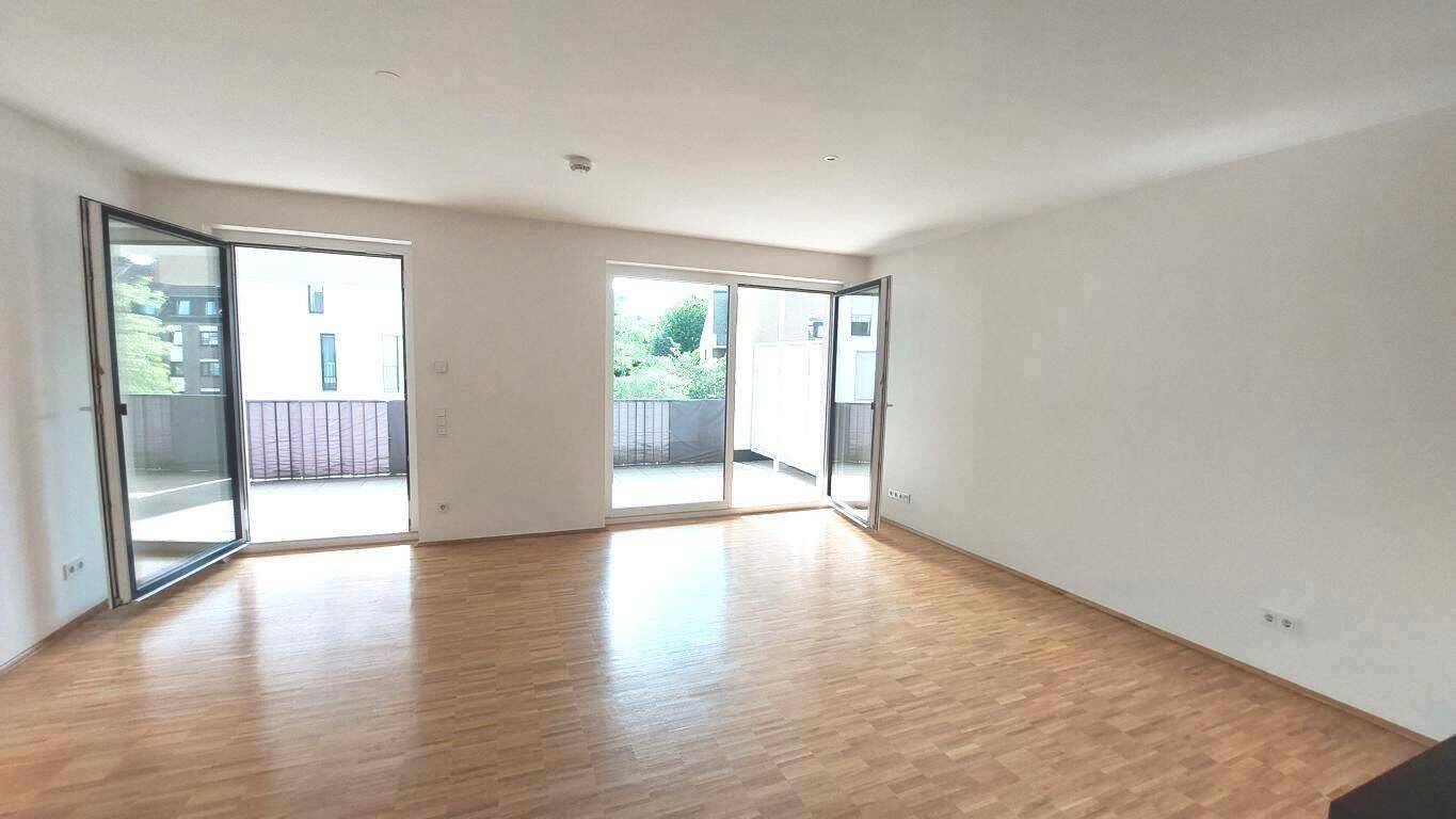 4 Zimmer Whg. mit EBK, 2 Bädern, Fußbodenheizung und Terrasse - ruhige und zentrale Lage. – Mönchengladbach – Vorschaubild 9