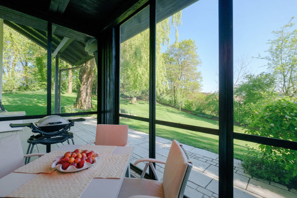 Kernsanierte Villa am See mit einem beinahe 4.000 m² großen Grundstück – Ebersberg – Vorschaubild 6
