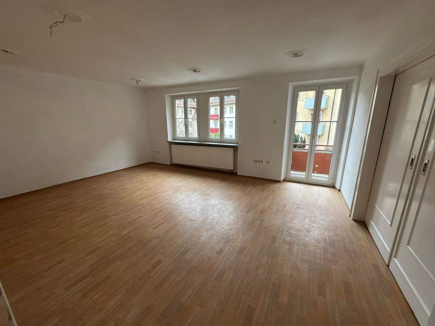 Top Lage - 200 m zur Kaiserburg - vermietete Dachgeschosswohnung - (Prov.frei!) – Nürnberg – Vorschaubild 4