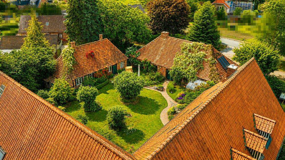 Ein Zuhause mit Geschichte - Außergewöhnliche Wohnung auf historischem Gutshof in Köhn – Köhn – Vorschaubild 2