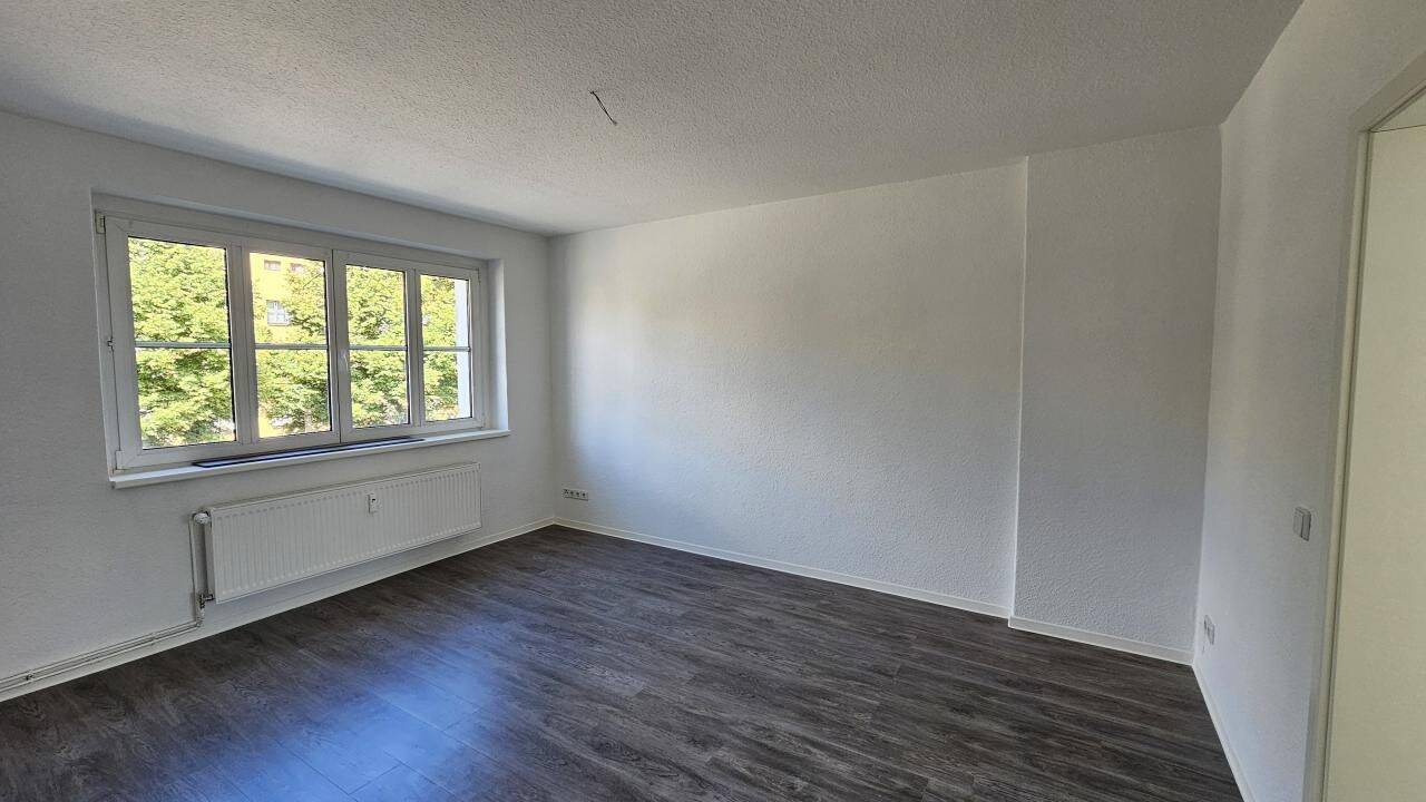 2 Zimmer mit Blick ins Grüne – Magdeburg – Vorschaubild 3