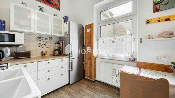 Etagenwohnung in 50825 Köln mit 104 m² kaufen