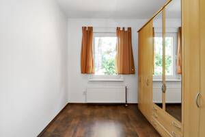 Wohnen am Waldrand: Gepflegtes Haus mit ruhigem Grundstück – 12559 Berlin – Vorschaubild 5