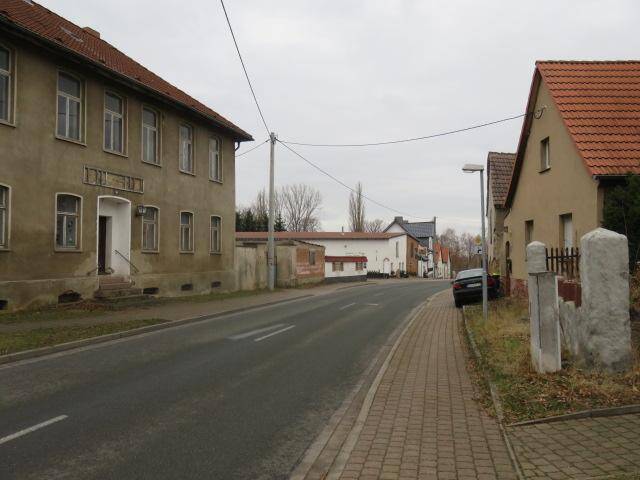 Rabatt für Kurzentschlossene - Das Haus der vielen Möglichkeiten - inklusive Festsaal – Könnern – Vorschaubild 2