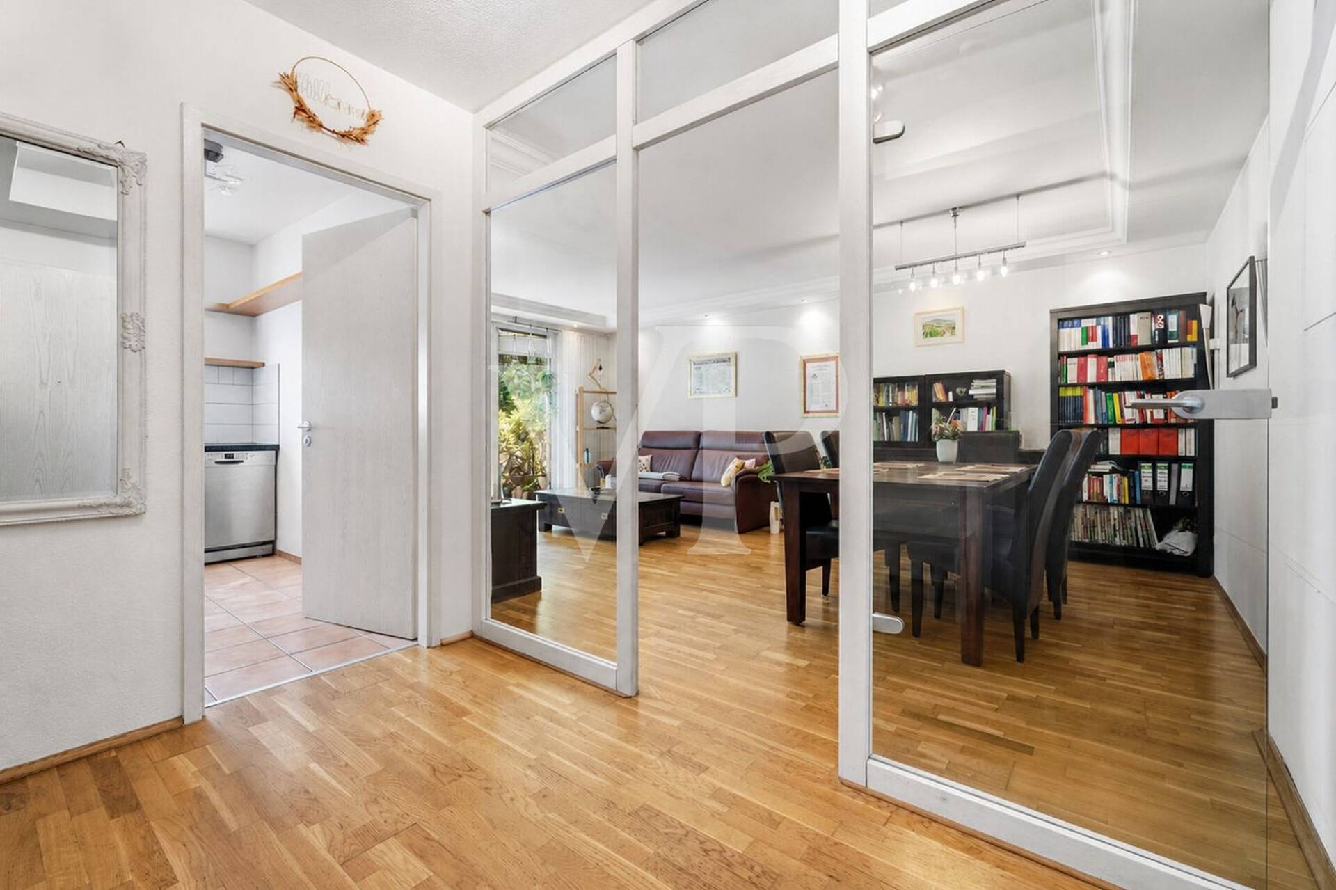 Terrassenwohnung in 50933 Köln mit 77,44 m² kaufen