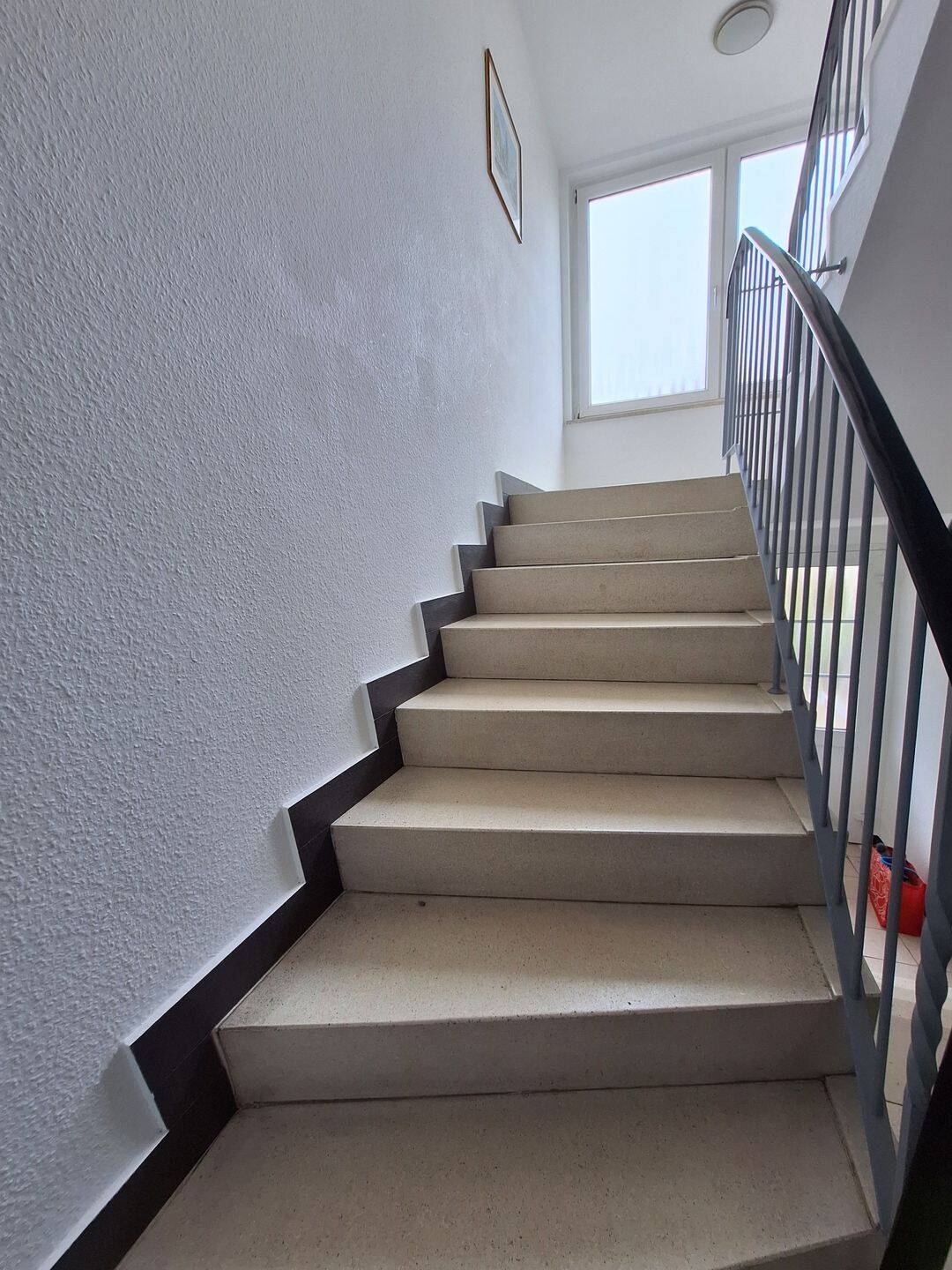 Saarbrücken-Rodenhof, saniertes 3 Familien-Reihenhaus in ruhiger Lage – Saarbrücken – Vorschaubild 7