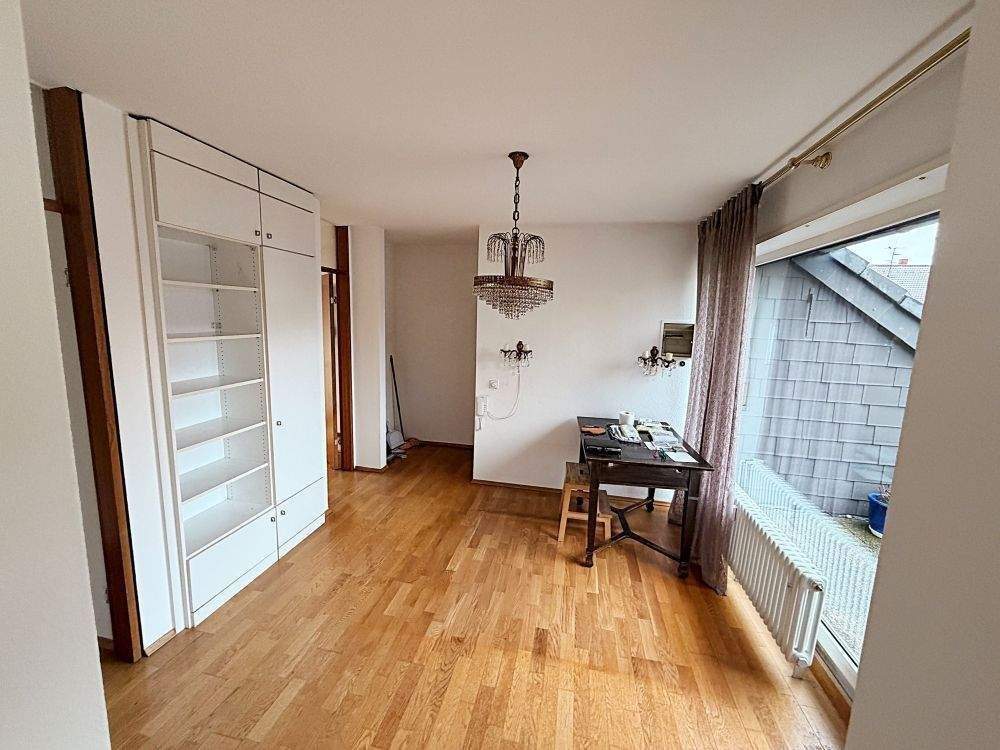 2-Zimmer-Dachgeschosswohnung mit Balkon in ruhiger Sackgasse in Mannheim - Feudenheim – Mannheim – Vorschaubild 3