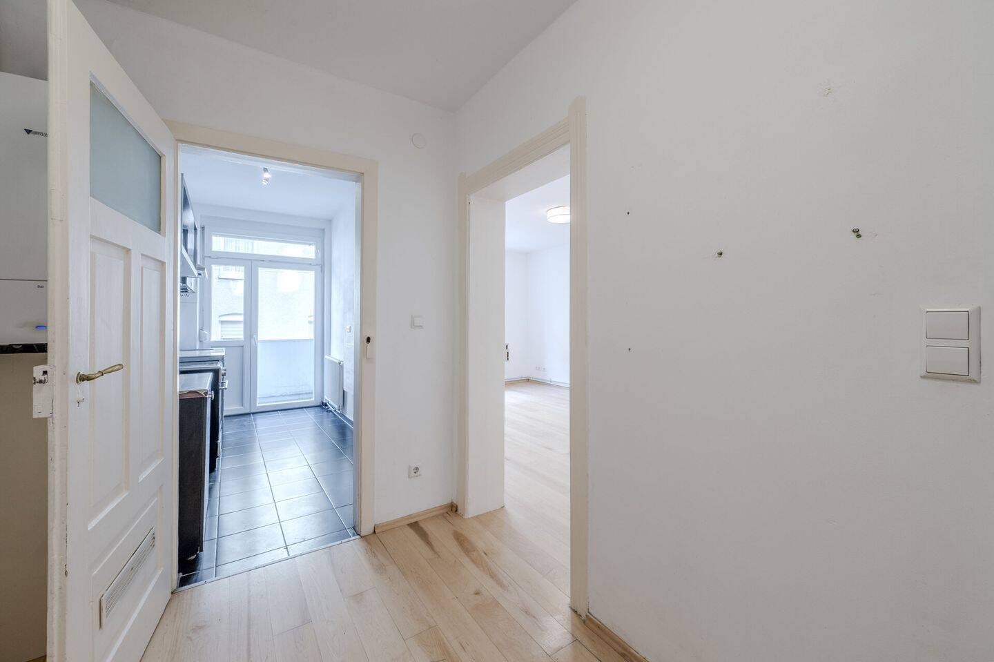 Heusteigviertel: 2-Zimmer-Wohnung im Hochparterre – Stuttgart – Vorschaubild 6
