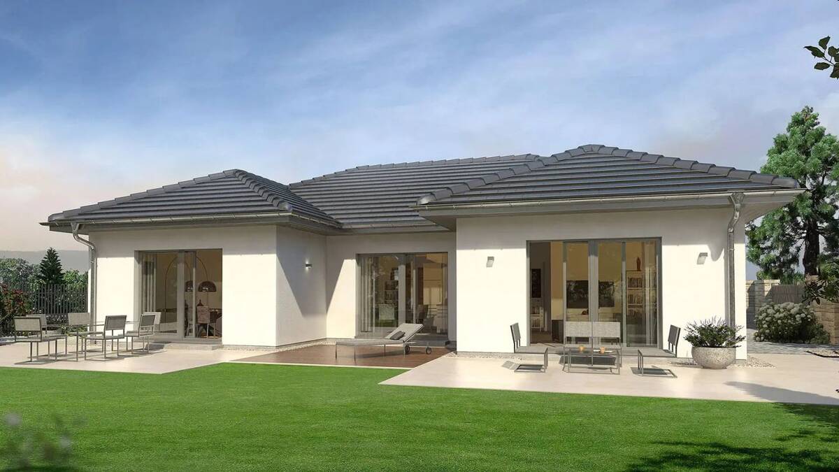Einzugsfertiger Bungalow 3 mit Walmdach Einfamilienhaus zum Kauf mit perfekter Lage – 45326 Essen – Bild 1 von 4