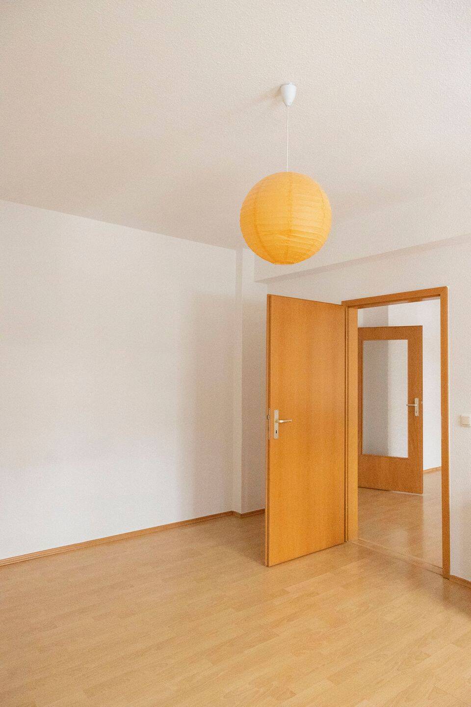 Helle 3-Zimmer-Wohnung mit Balkon in Chemnitz-Ebersdorf – Chemnitz – Vorschaubild 2