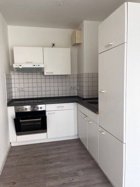 Schöne helle 2-Raumwohnung mit Einbauküche ab sofort zu vermieten – Magdeburg – Vorschaubild 4