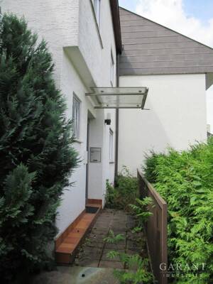 Familienfreundliches Reihenmittelhaus mit Garten, Balkon und Garage! – 70378 Stuttgart – Vorschaubild 2