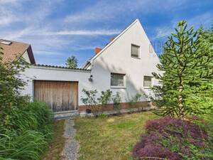 Dein Platz zum Aufblühen - Familienhaus mit großem Garten und Sanierungspotenzial – 12357 Berlin – Vorschaubild 2