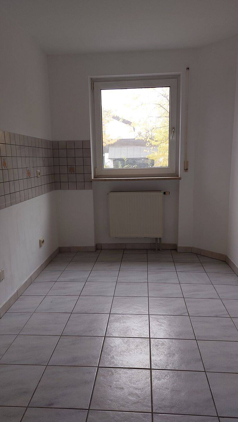 Ruhige und helle 2 Zimmerwohnung mit Stellplatz in Zentrumsnähe – Nürnberg – Vorschaubild 6