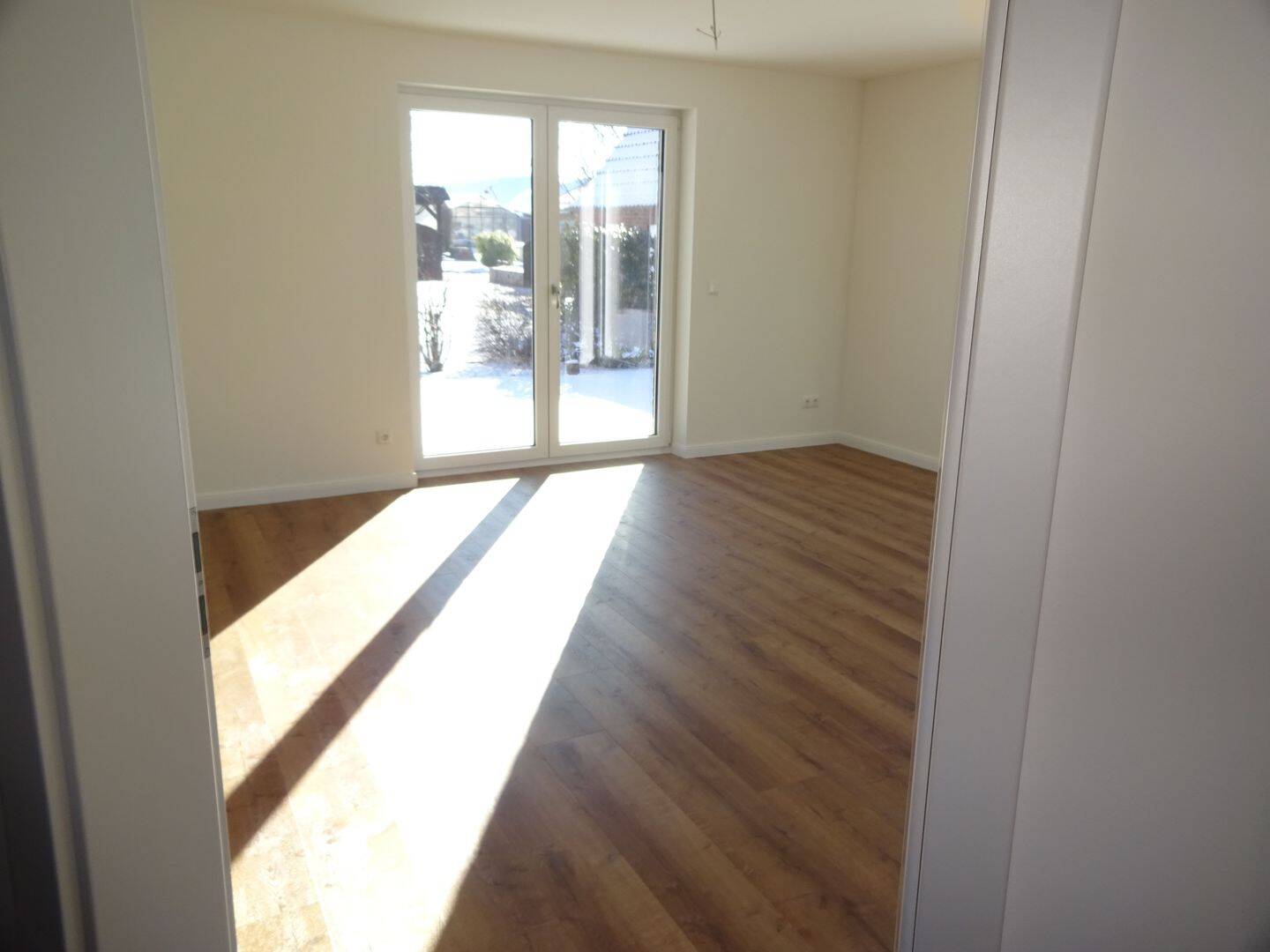 Modernes Einfamilienhaus mit Solarheizung & 2 Stellplätzen – Ellerau – Vorschaubild 5