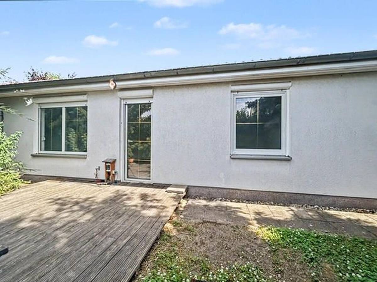 Heute komfortabel, morgen altersgerecht - Bungalow auf einer Ebene in Magdeburg – 39118 Magdeburg – Bild 1 von 9