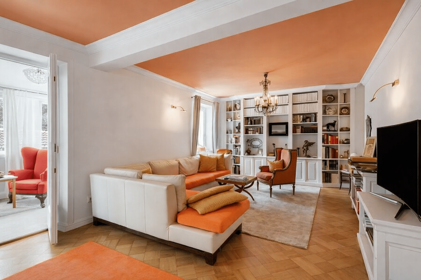 Geräumiges 14-Zimmer-Haus in Marktoberdorf – Marktoberdorf – Bild 1 von 5