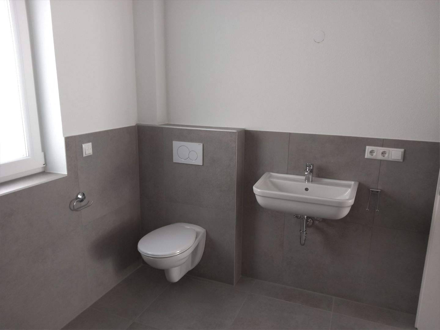 Hochwertig ausgestattete 3 Zimmer-Whg. mit EBK und Garten – Pförring – Vorschaubild 7