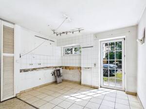 Barrierefrei im Lehen! 3-Zimmer-Wohnung zum Selbstgestalten mit zwei Parkplätzen in Stuttgart-Süd – 70180 Stuttgart – Vorschaubild 5