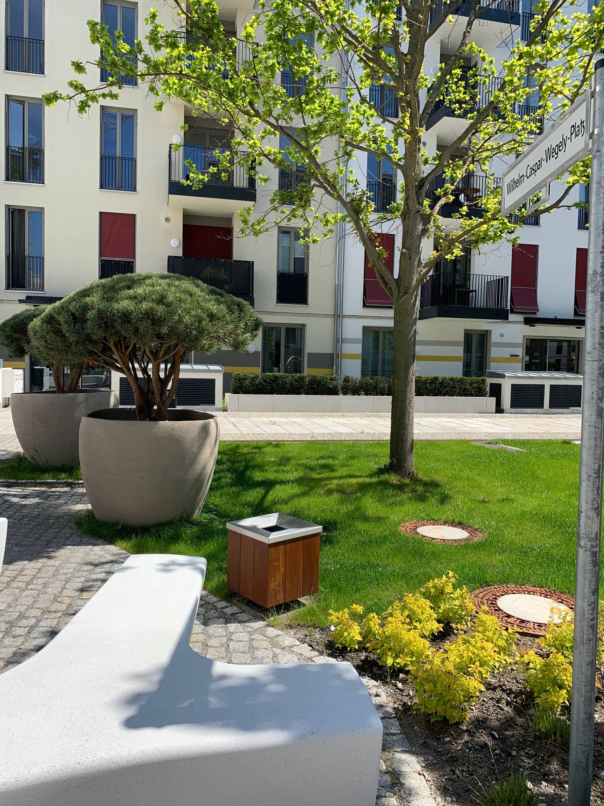 Hochwertig möblierte 2-Zimmer Neubauwohnung inkl. Terrasse - im No1 Charlottenburg direkt am Spreeufer – Berlin – Vorschaubild 2