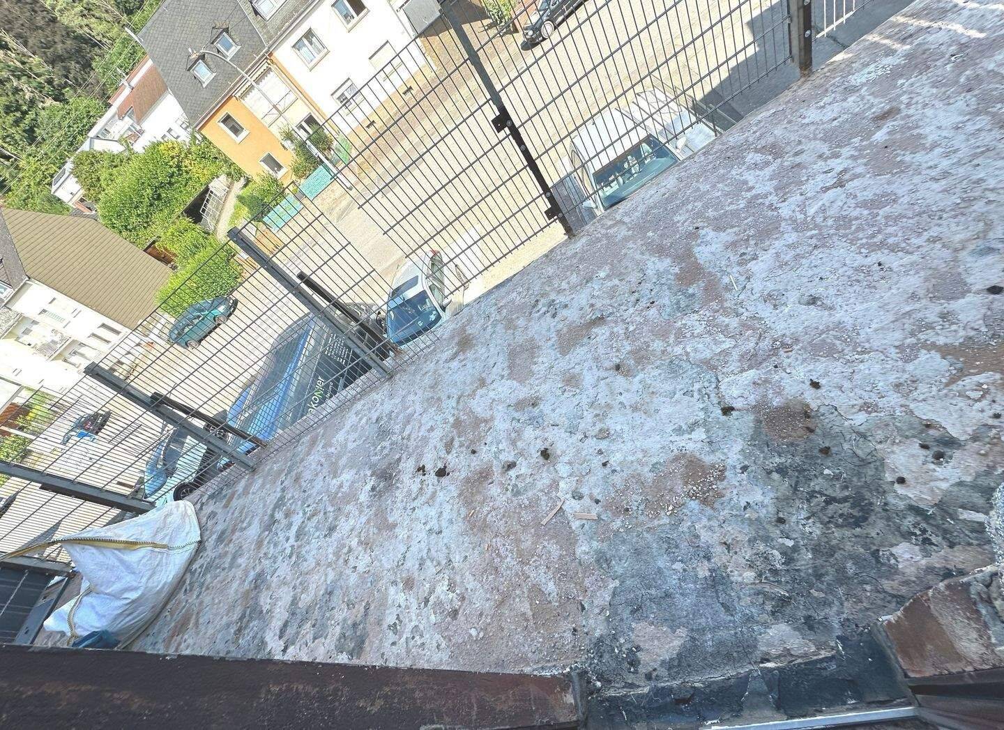 Großzügige 6-Zimmer-Wohnung mit Einbauküche und zwei Balkonen in Trier-Biewer – Trier – Vorschaubild 4
