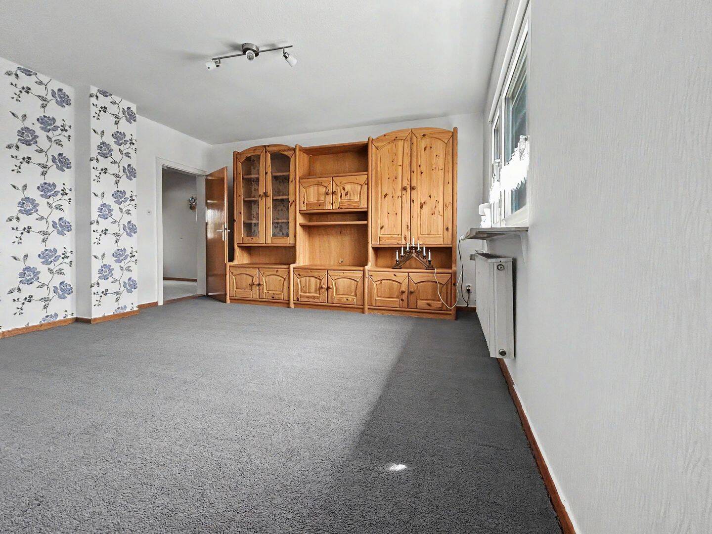 Gepflegtes Zweifamilienhaus auf großem Grundstück in Salzgitter-Beinum – Salzgitter – Vorschaubild 8