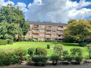 Familienfreundliche 4-Zimmer-Wohnung mit Balkon in Düsseldorf-Garath - Provisionsfrei! – 40595 Düsseldorf – Vorschaubild 2