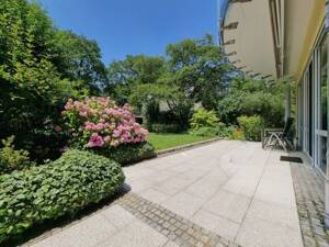 Parkähnlich wohnen in Villenlage ... Exklusive 3 Zimmer- Wohnung mit großer Terrasse ... – 90768 Fürth – Vorschaubild 4