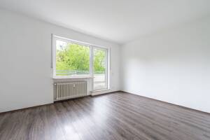 AIGNER - Lichtdurchflutetes Penthouse mit umlaufender Dachterrasse im Fasangarten – 81549 München – Vorschaubild 3