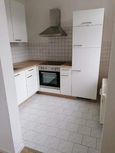 !! mit Einbauküche, 3-Raum-Wohnung mit Laminat in ruhiger Nebenstraße !! – Chemnitz – Vorschaubild 4
