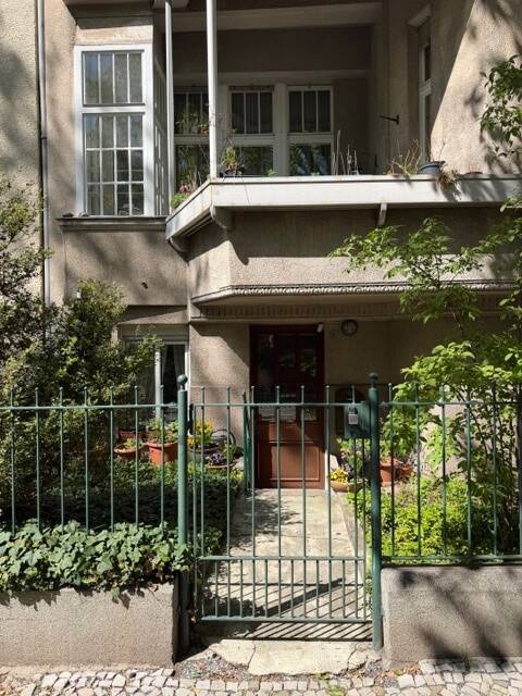 "Haus im Haus" im sanierten Altbau in Friedenau - Wohnen und Arbeiten mit Terrasse und Balkon über 2 Etagen mit jeweils separatem Eingang – Berlin – Vorschaubild 2
