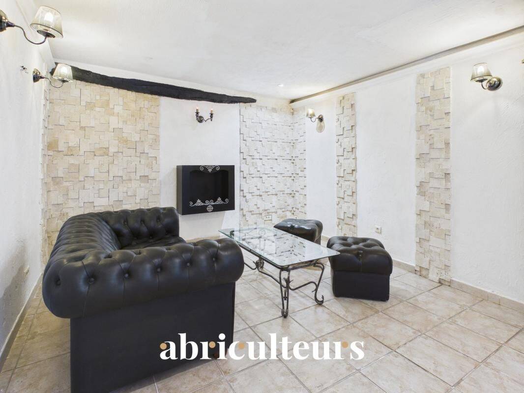 Maison 2 pièces 51 m² · à Callian · 51 m² · 129 000 €