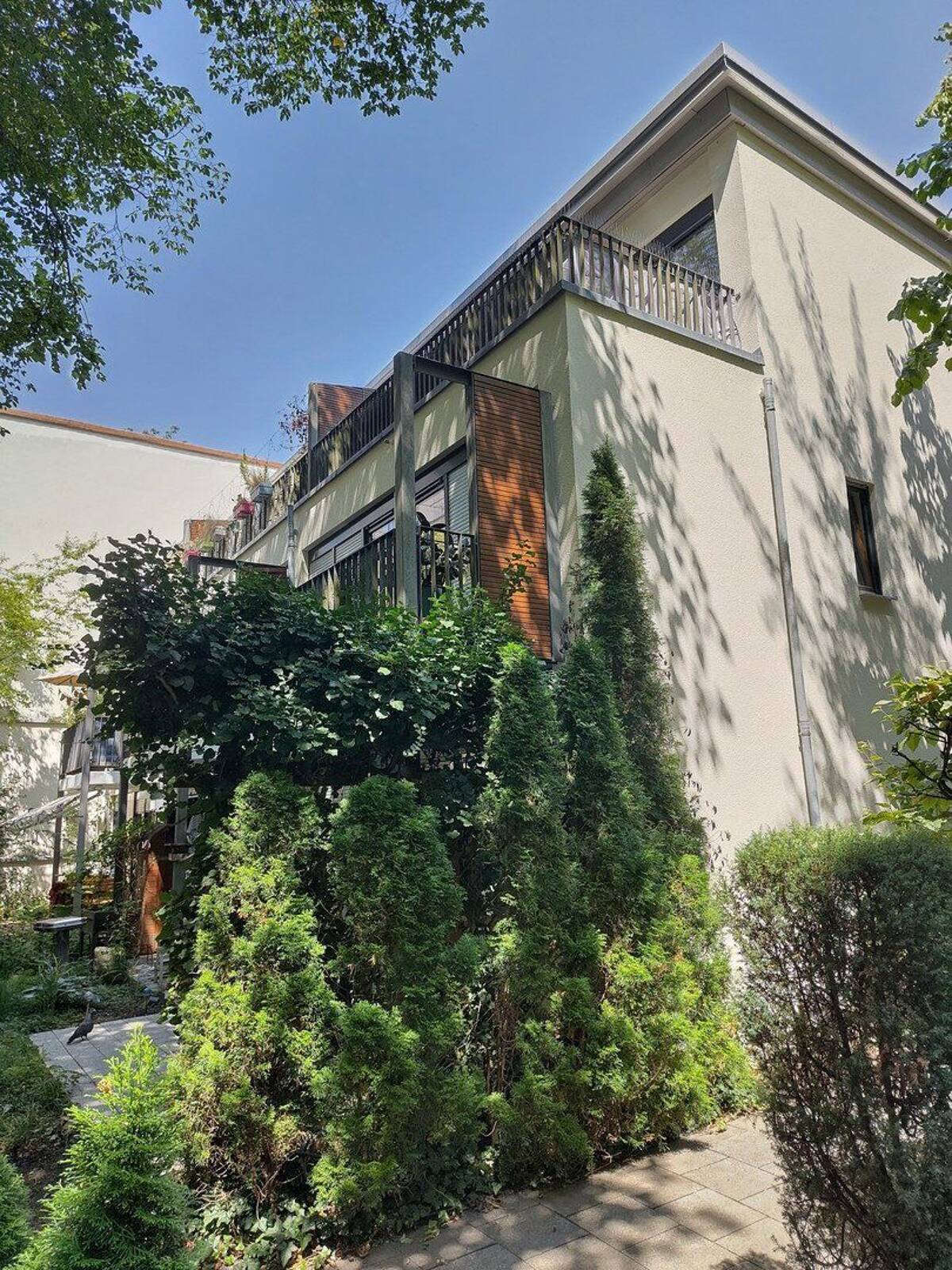 Charmantes Appartement in der Unteren Au. Zentral wohnen in ruhiger Innenhoflage. – 81541 München – Bild 1 von 9