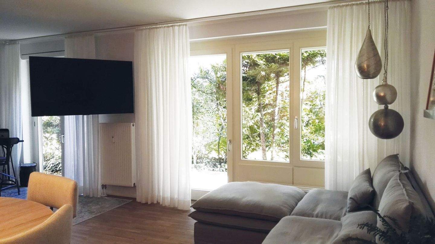 Stilvolle und ruhige 2-Zimmer-Wohnung mit Terrasse im Herzen von München – München – Vorschaubild 3